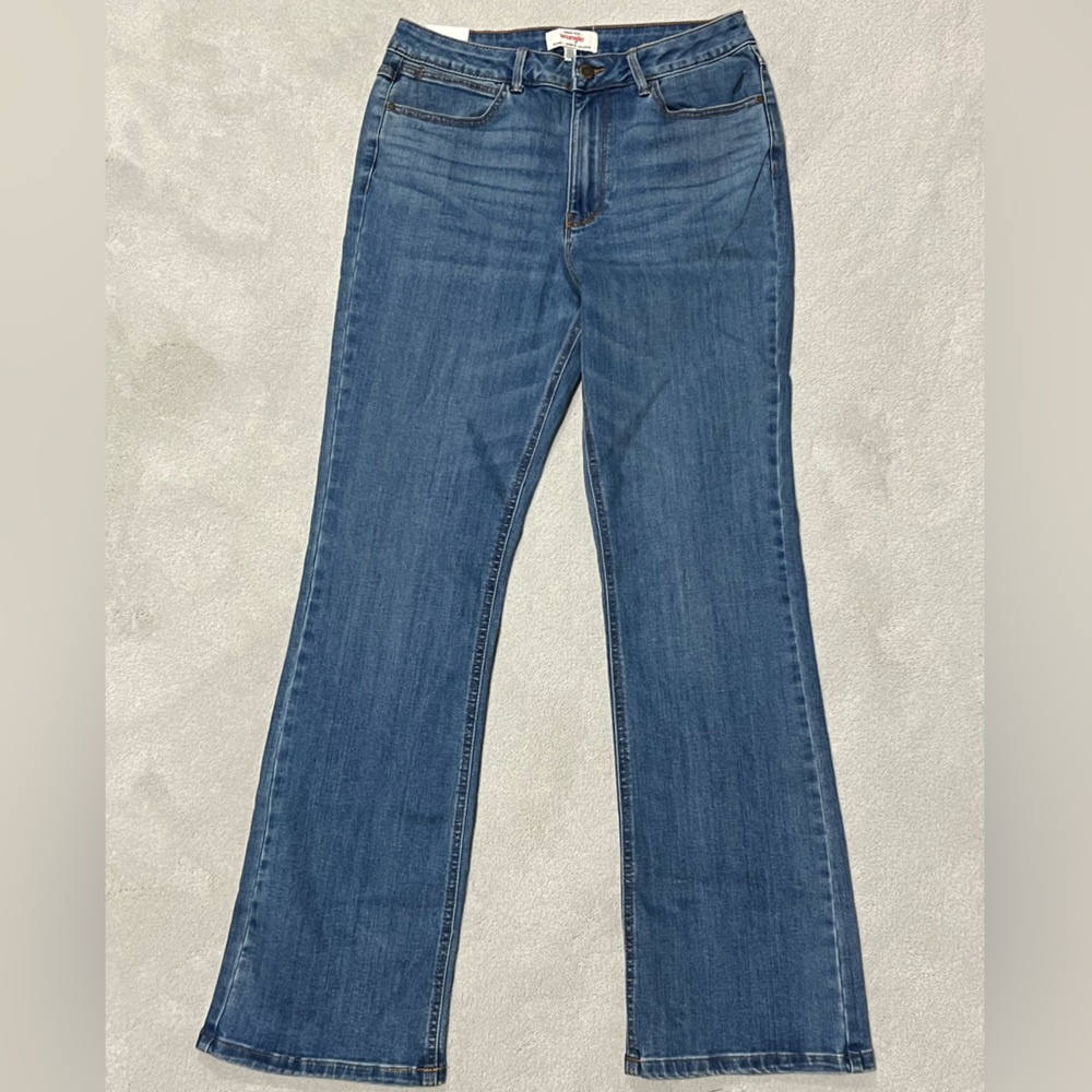 Wrangler Women's Skinny Jeans in Blue